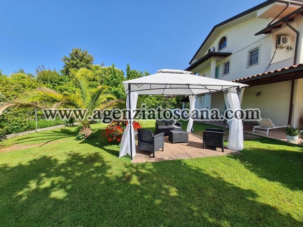 Villa Bifamiliare in vendita, Forte Dei Marmi - Centrale -  12
