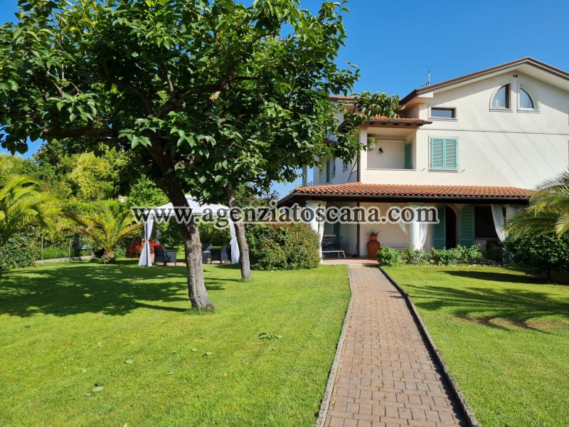 Вилла бифамильяре за продажа, Forte Dei Marmi - Centrale - 3