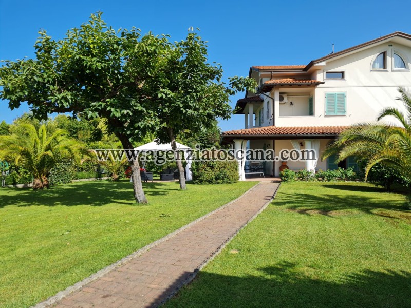 Вилла бифамильяре за продажа, Forte Dei Marmi - Centrale - 4