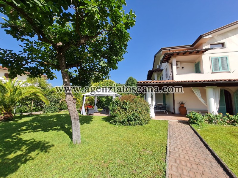 Вилла бифамильяре за продажа, Forte Dei Marmi - Centrale - 14