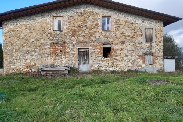 Country House For Sale In Cama