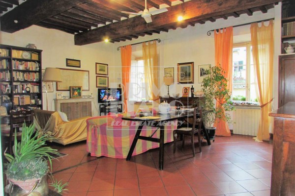 Apartment For Sale In Lucca