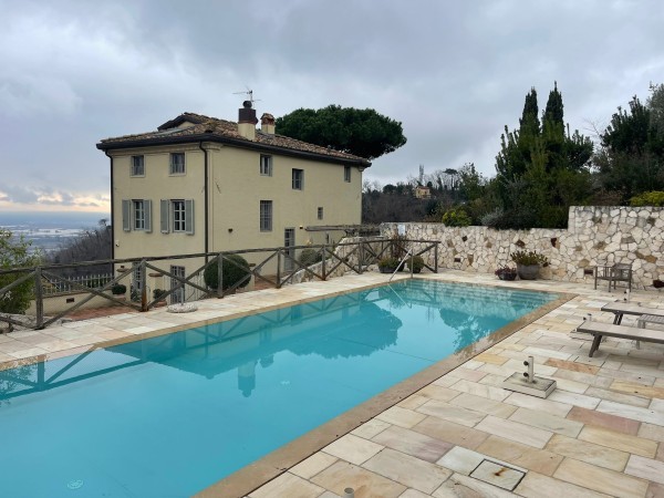 Villa with pool for sale, Massarosa, Corsanico 
