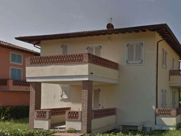 Villa Singola in vendita, Pietrasanta 