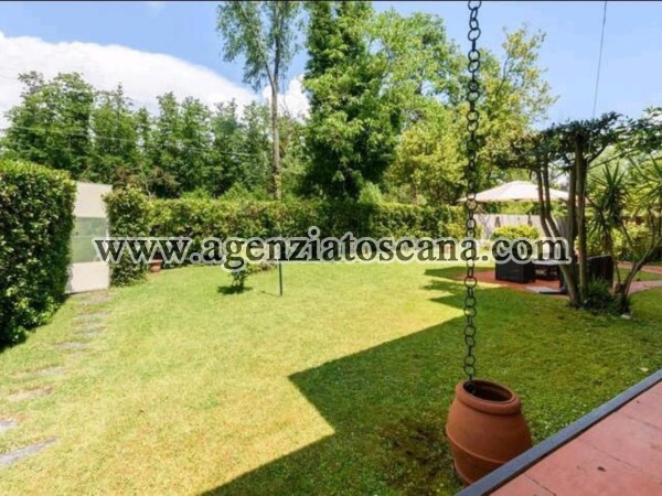 Villa With Pool for rent, Forte Dei Marmi -  7