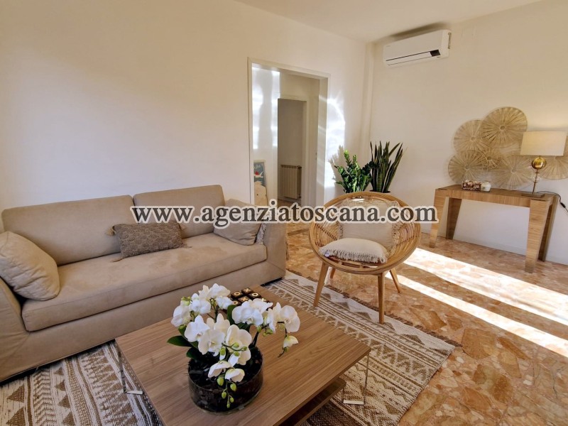 Villa for rent, Forte Dei Marmi - Centrale -  0