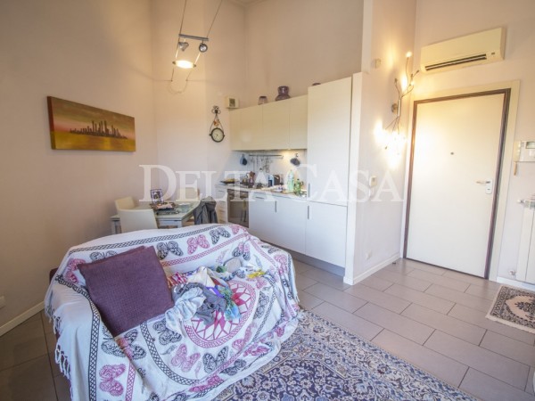 Reference LC2400AP - Appartamento for Vendita in Lido Di Camaiore