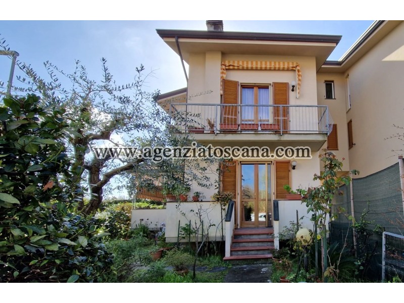 Villetta A Schiera in affitto, Forte Dei Marmi -  0