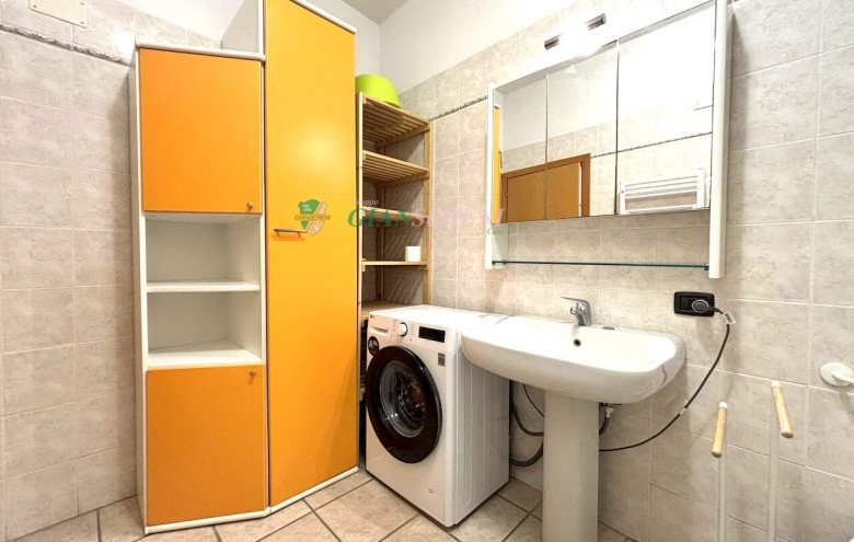 Agenzia Giansereni - 