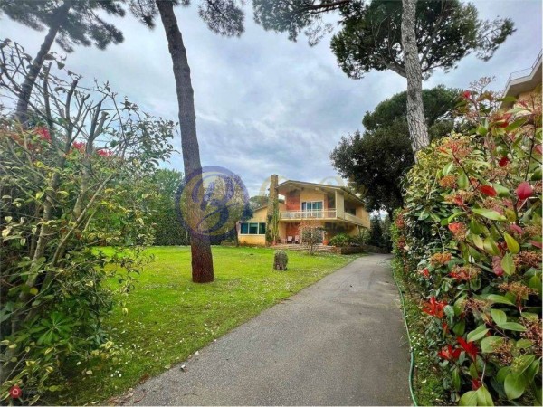 Riferimento MPSG300 - Villa Singola in Vendita a Fiumetto