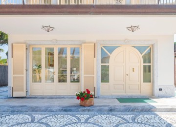A pochi passi dal mare, villa 