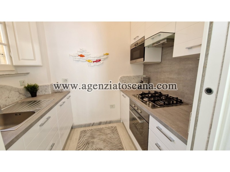 Apartment for sale, Forte Dei Marmi - Centro Storico -  8