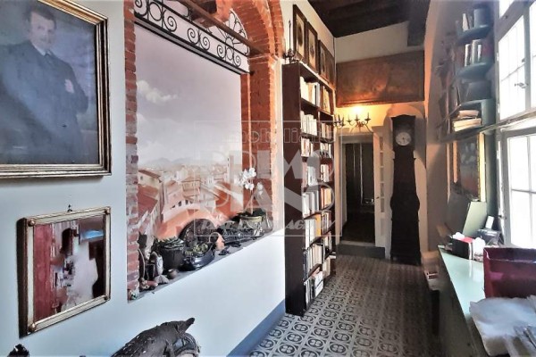 Apartment For Sale In Lucca