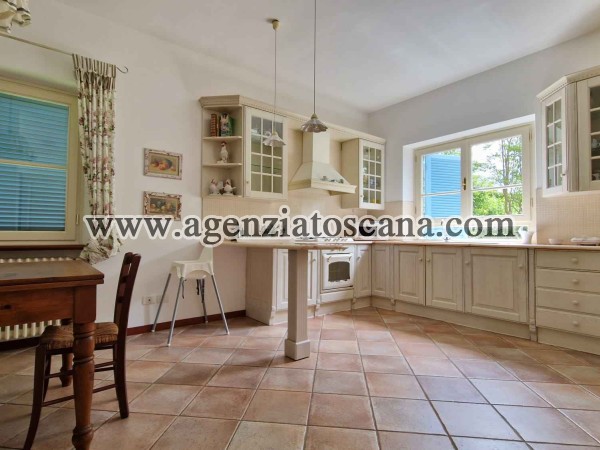 Villa in vendita, Pietrasanta -  30