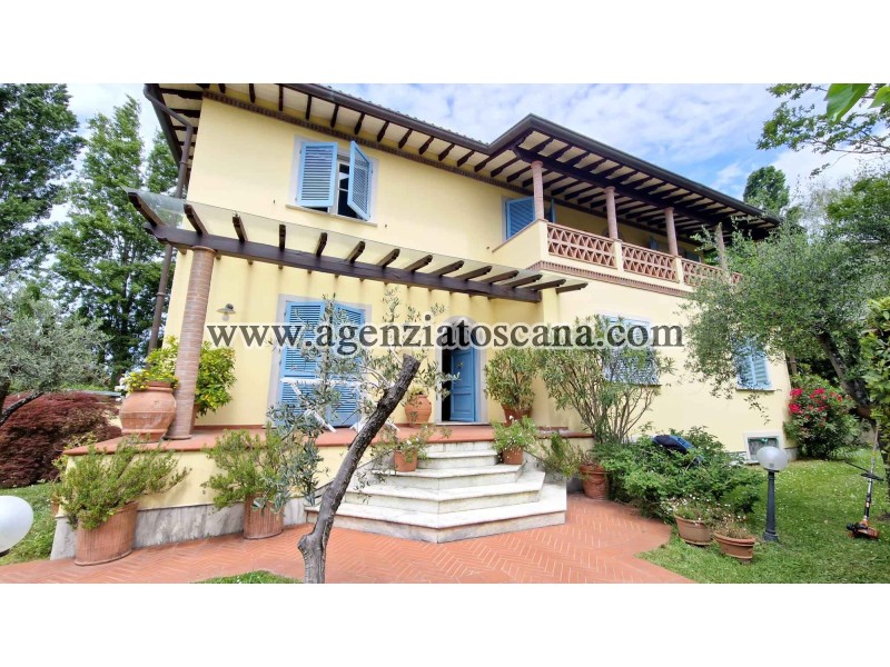 Beautiful Villa In A Precious Context