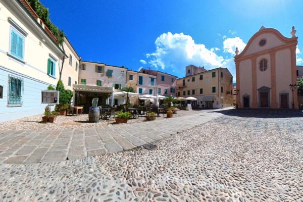 Business For Sale In Marciana 