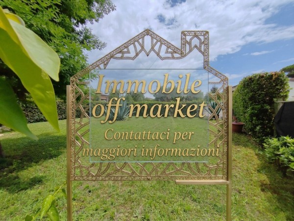 Bella villa bifamiliare a fort