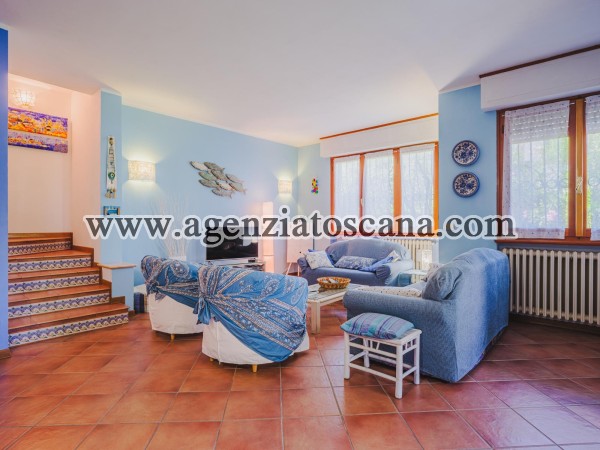 Two-family Villa for sale, Forte Dei Marmi - Centrale -  1