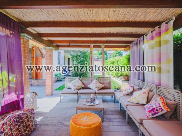 Two-family Villa for sale, Forte Dei Marmi - Centrale -  29