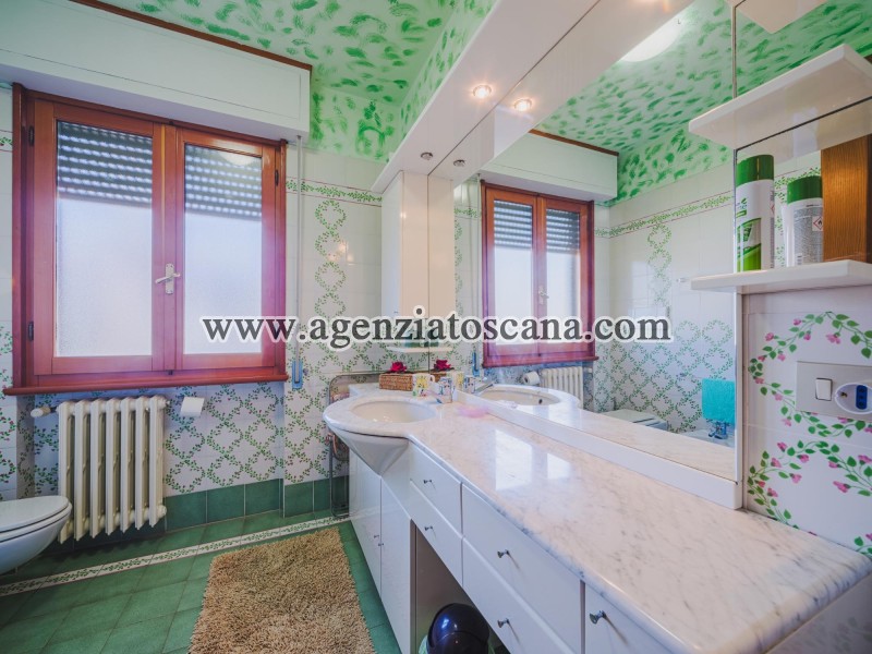 Two-family Villa for rent, Forte Dei Marmi - Centrale -  14