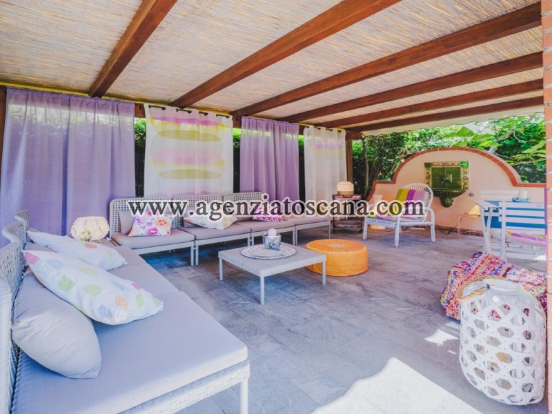 Two-family Villa for rent, Forte Dei Marmi - Centrale -  26