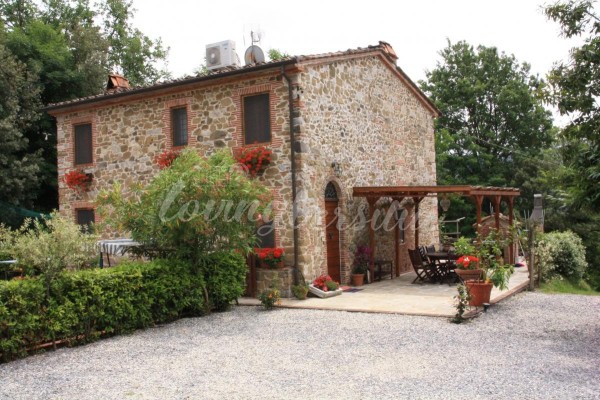 Country House For Sale In Cama