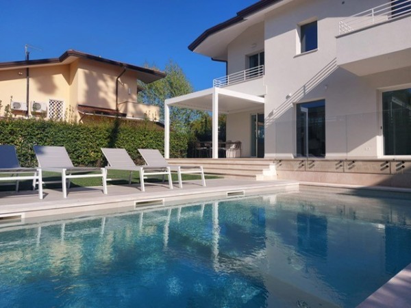 Riferimento SA0018 - villa in Летняя аренда in Pietrasanta - Marina Di Pietrasanta