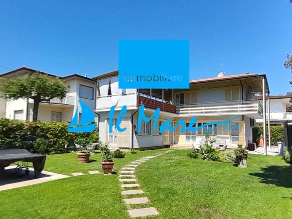 Reference 150-6 PL - Detached Villa  for Rent in Pietrasanta