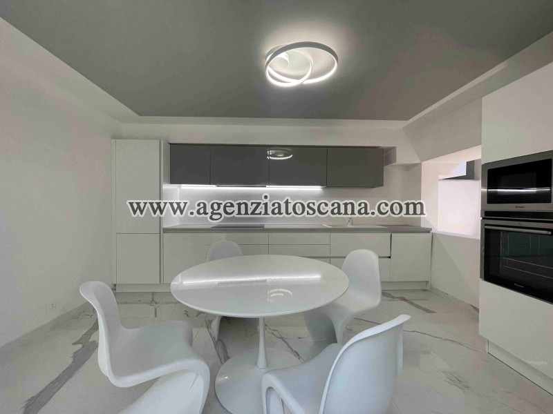 Villa in vendita, Pietrasanta - Marina Di Pietrasanta -  40