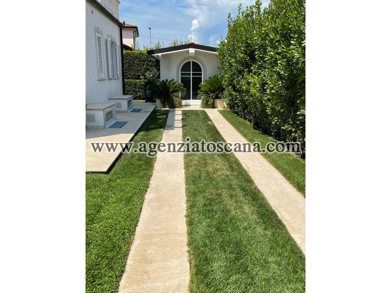 Villa in vendita, Pietrasanta - Marina Di Pietrasanta -  8