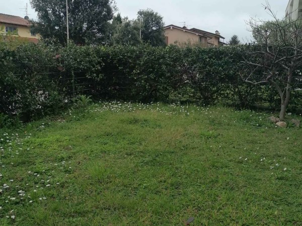 Rif. V207 - villa bifamiliare in vendita a Camaiore - Capezzano Pianore | Foto 2