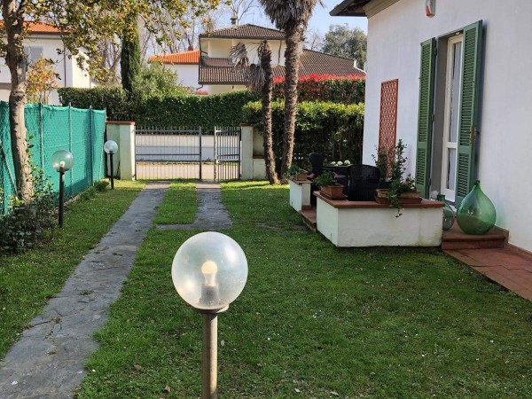 Rif. 2409 - villa bifamiliare in affitto a Pietrasanta - Marina Di Pietrasanta | Foto 33