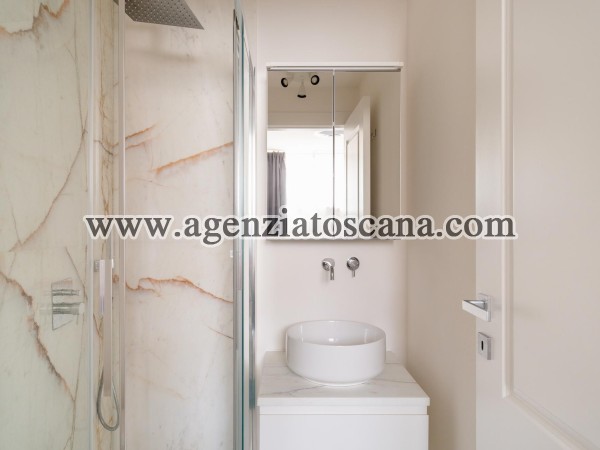 Вилла за продажа, Forte Dei Marmi - Centrale -  28