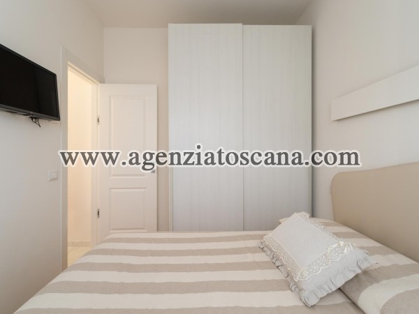 Вилла за продажа, Forte Dei Marmi - Centrale -  24