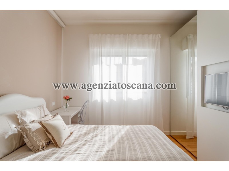 Villa for rent, Forte Dei Marmi - Centrale -  21