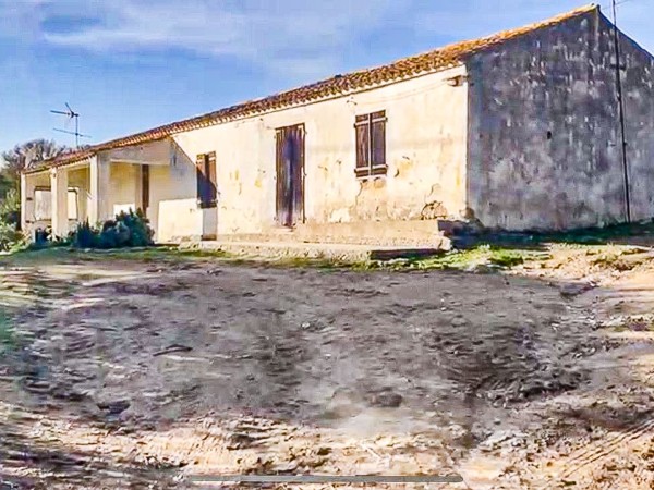 Casale - Masseria - Podere in vendita, Santa Teresa Gallura, Loc. Saltara 
