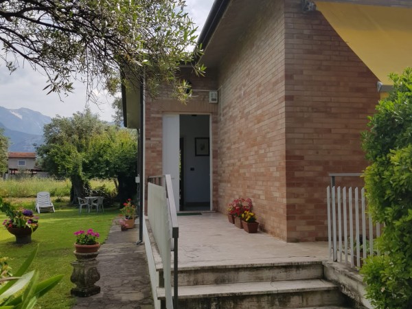 Riferimento SA0023 - detached house in Летняя аренда in Forte Dei Marmi - Vaiana