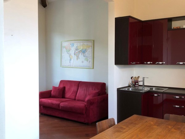 Riferimento 0524 - Appartamento in Affitto a Pietrasanta