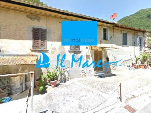 Reference 105 - Detached House  for Sale in Pietrasanta