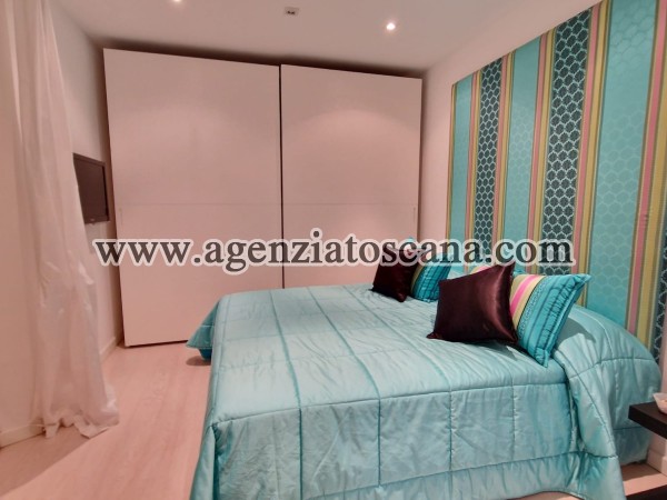 Villa With Pool for sale, Forte Dei Marmi - Centrale -  11