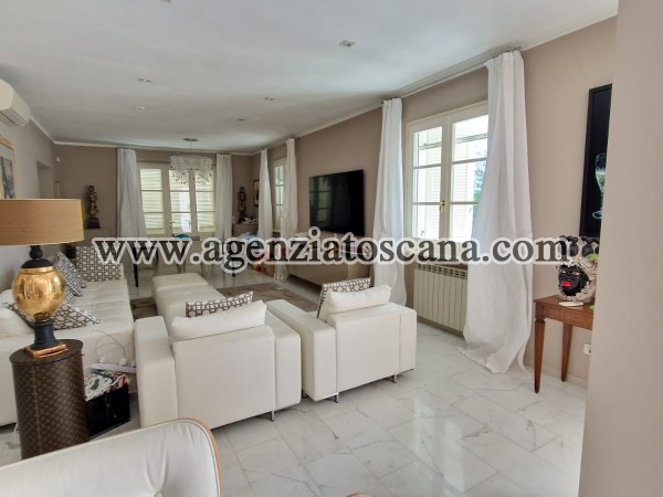 Villa With Pool for sale, Forte Dei Marmi - Centrale -  4