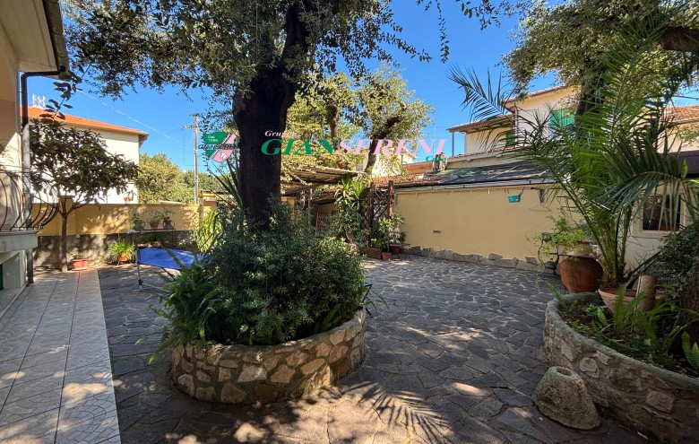 Agenzia Giansereni - 