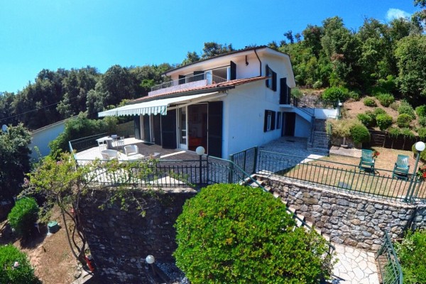 Two-family Villa For Sale In M