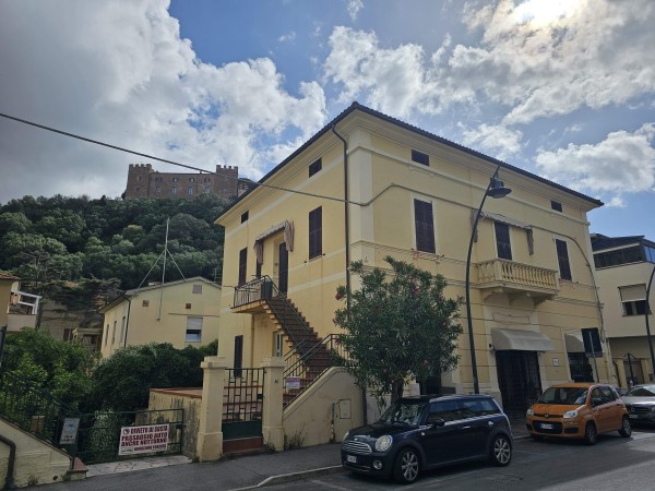 Riferimento 10Fcastiglione - Appartamento in Vendita a Castiglione Della Pescaia