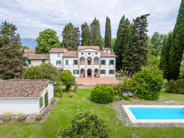 Villa Storica in vendita, Montecarlo 