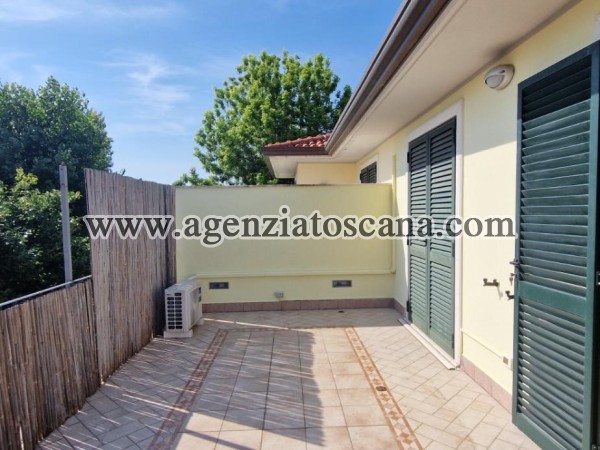 Two-family Villa for rent, Forte Dei Marmi - Centrale -  8