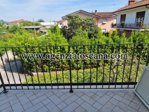 Two-family Villa for rent, Forte Dei Marmi - Centrale -  16