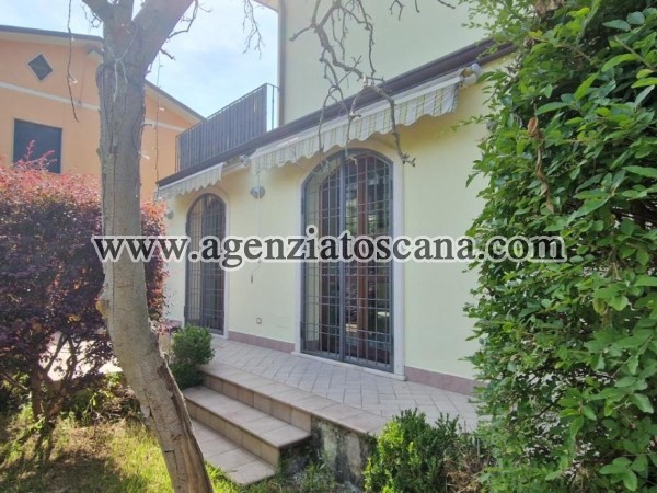 Two-family Villa for rent, Forte Dei Marmi - Centrale -  3