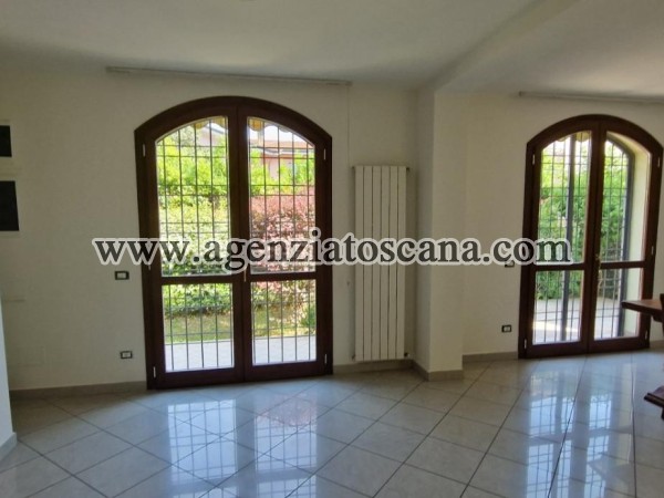 Two-family Villa for rent, Forte Dei Marmi - Centrale -  9