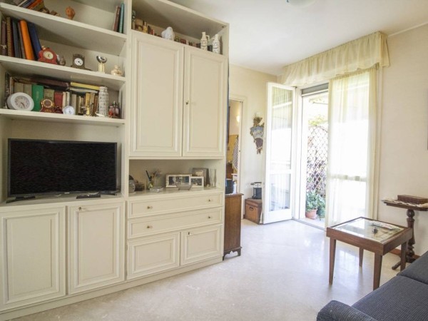 Apartment in on sale, Viareggio 